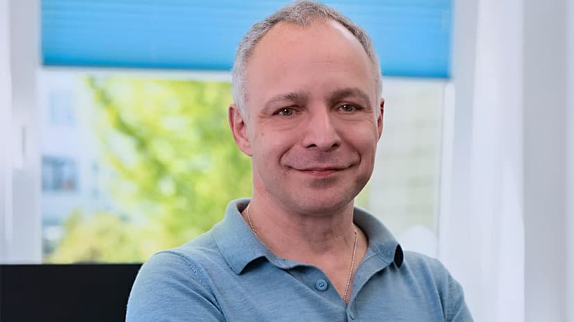 Portraitfoto von Alex Volk, Geschäftsführer CCDE